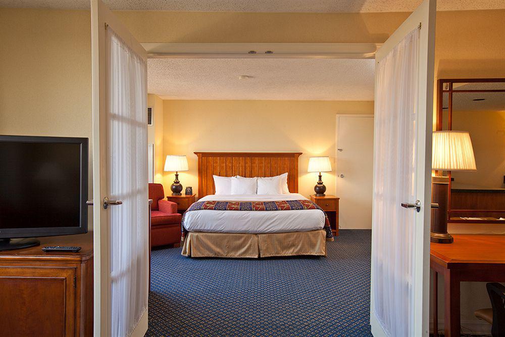 Doubletree By Hilton Chicago - Oak Brook Hotel Luaran gambar