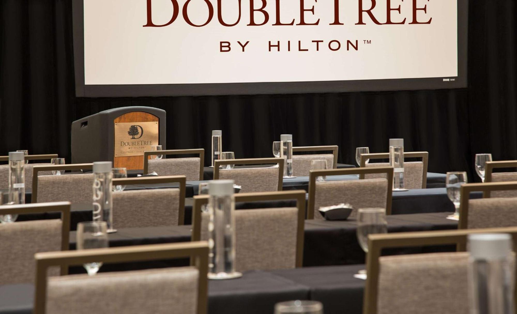 Doubletree By Hilton Chicago - Oak Brook Hotel Luaran gambar