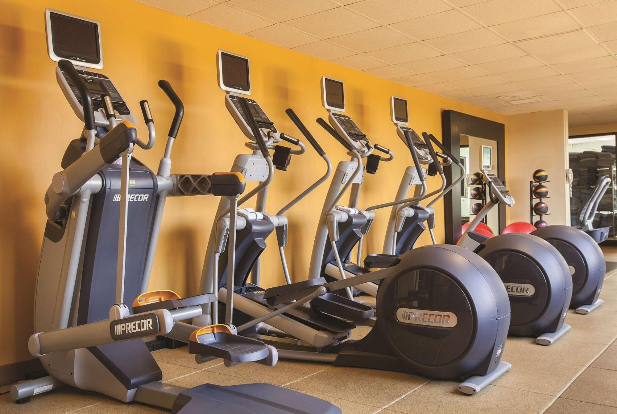 Doubletree By Hilton Chicago - Oak Brook Hotel Luaran gambar