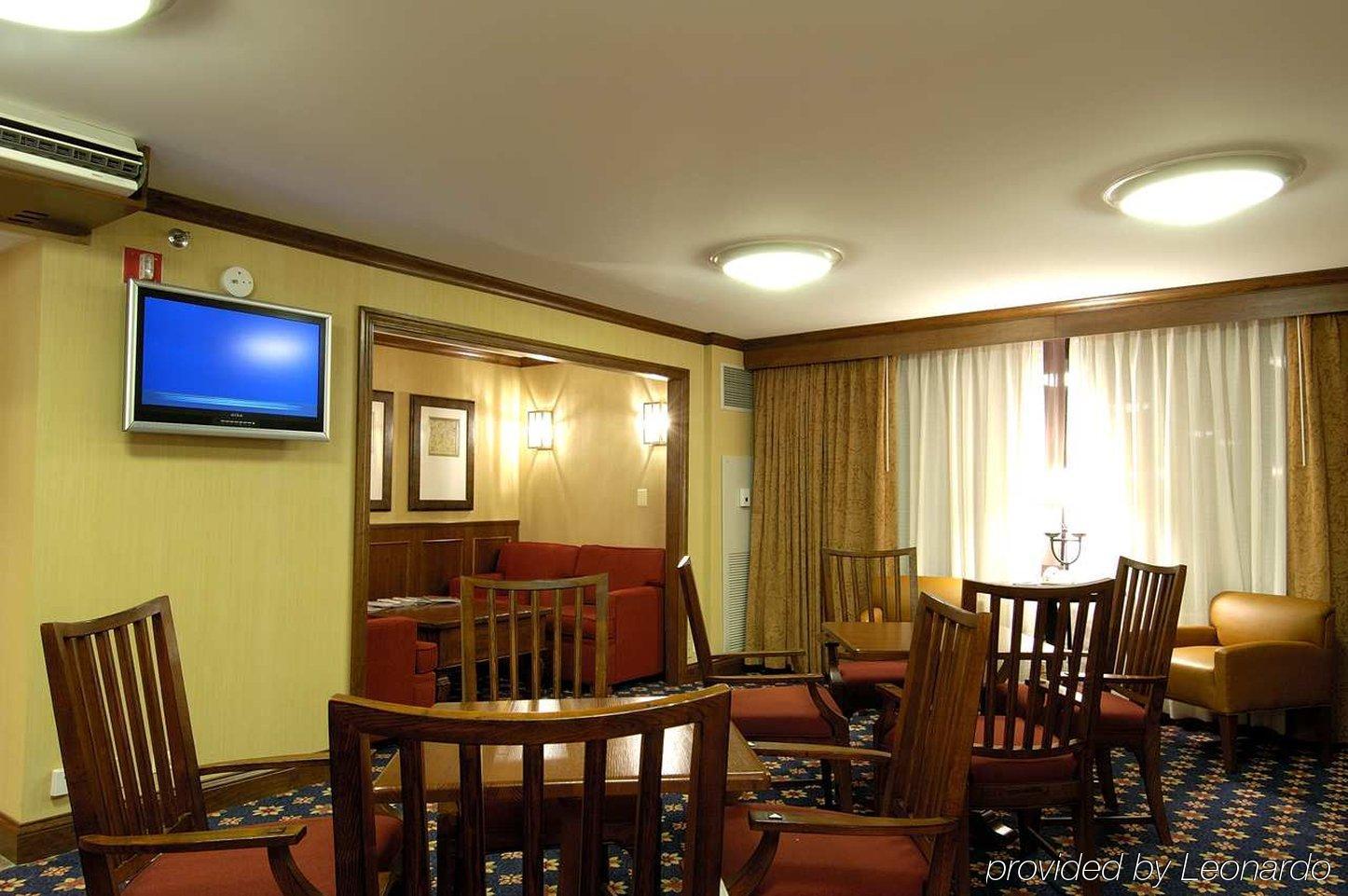 Doubletree By Hilton Chicago - Oak Brook Hotel Restoran gambar