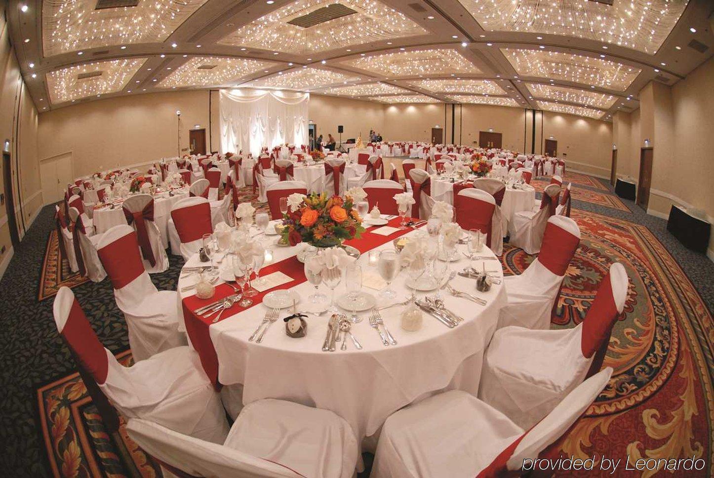Doubletree By Hilton Chicago - Oak Brook Hotel Restoran gambar